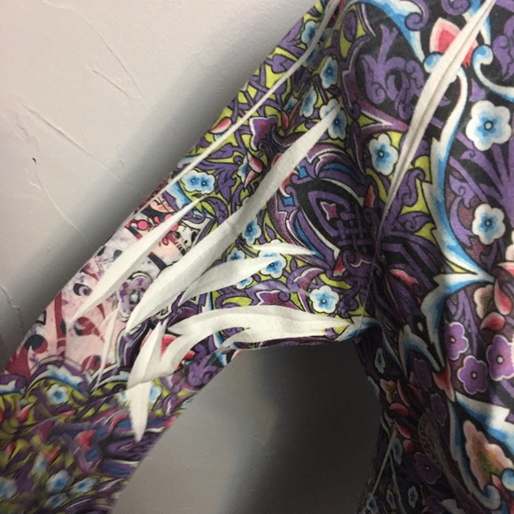 Hot Tees lightweight hoodie- super cute- size M - Picture 4 of 7